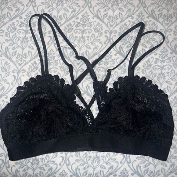 NWOT Aerie Women's Black Floral Far Out Lace Strappy Triangle Unlined Bralette s - Picture 3 of 6